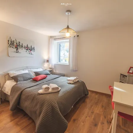 L'appart De Lary * Сен-Лари-Сулан