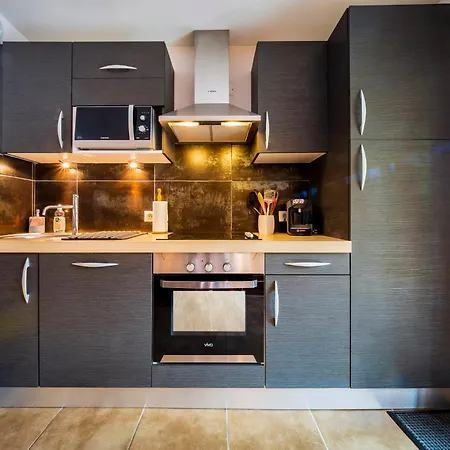 L'appart De Lary Апартаменты *